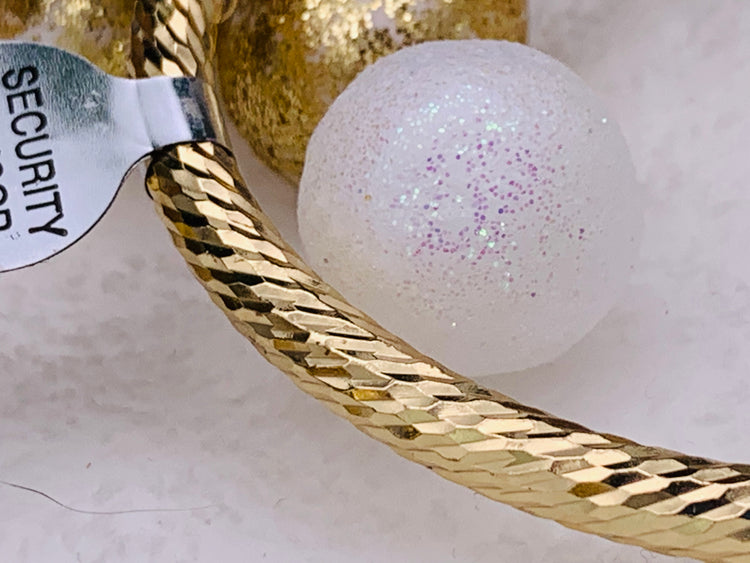 Giani Bernini: Texture Bangle Bracelet In 18k Gold Plated Startling Silver