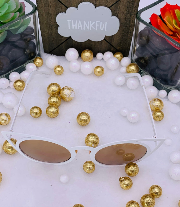 Retro Cat Eye Sunglasses