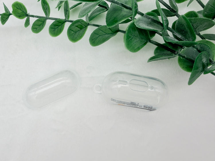 Nike OFF WHITE design Protective case with lanyard for AirPods 4
(2024) Clear