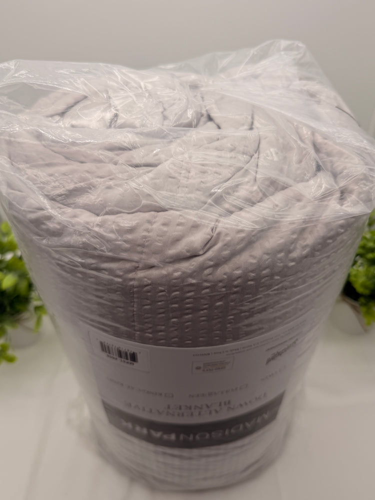 Madison Park Down Alternative Blanket, King/CalKing, Satin Trim, Light Grey