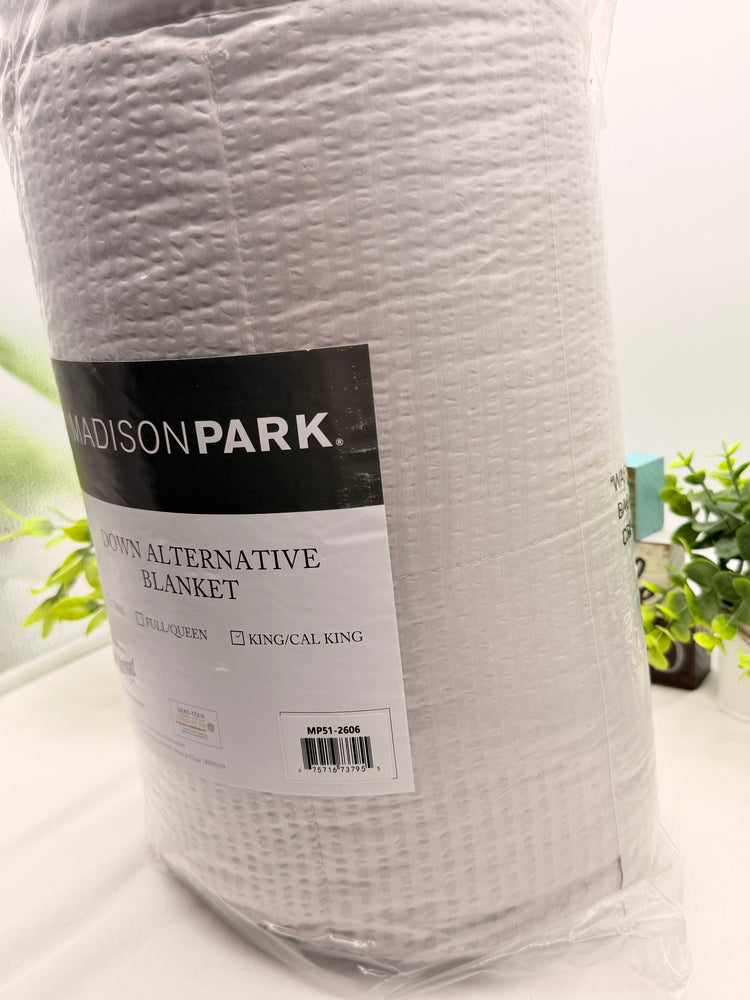 Madison Park Down Alternative Blanket, King/CalKing, Satin Trim, Light Grey