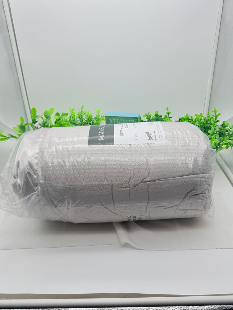 Madison Park Down Alternative Blanket, King/CalKing, Satin Trim, Light Grey