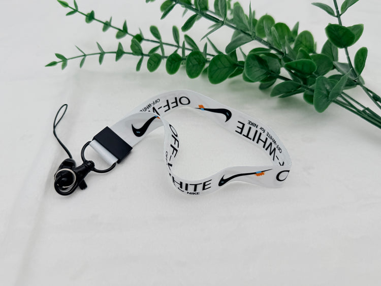Nike OFF WHITE design Protective case with lanyard for AirPods 4
(2024) Clear