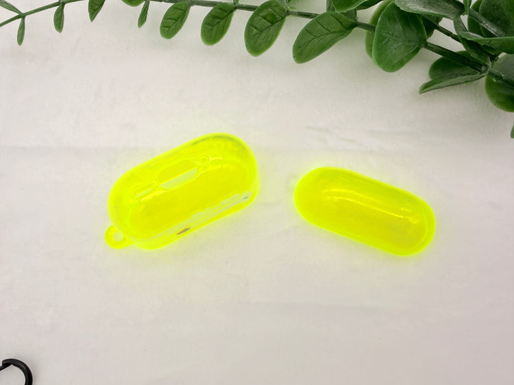Nike OFF WHITE design Protective case for AirPods 4
(2024) Neon Yellow