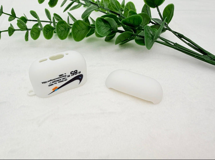 Nike OFF WHITE design Protective case with Lanyard for AirPods 4
(2024) white
