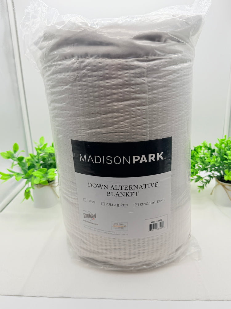 Madison Park Down Alternative Blanket, King/CalKing, Satin Trim, Light Grey