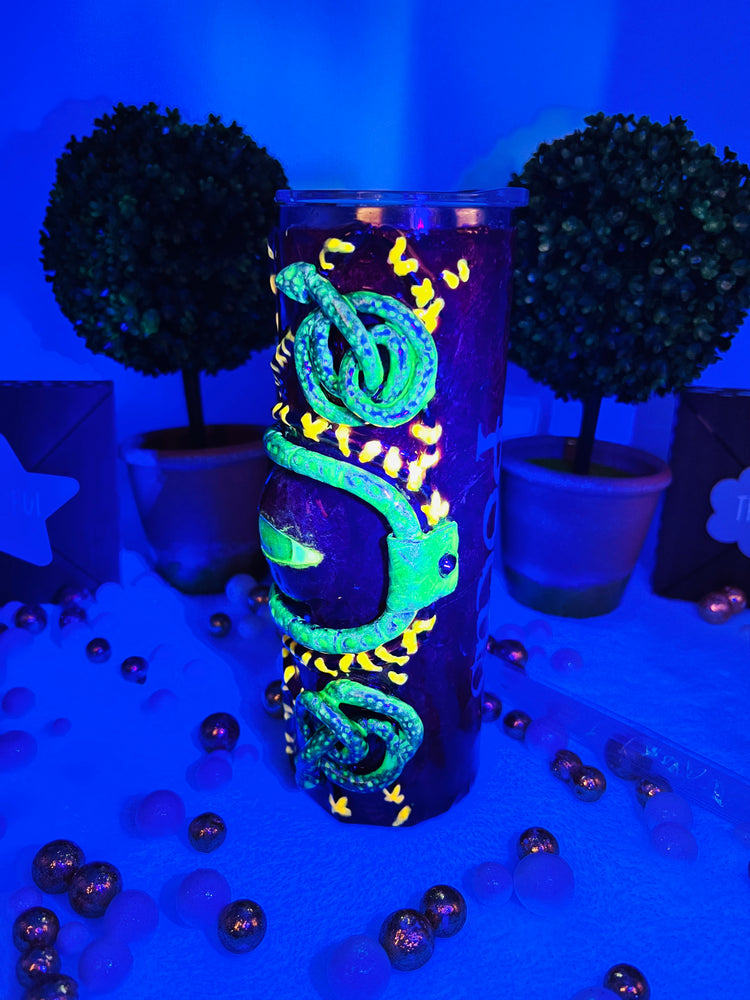 Disney Hocus Pocus 3D Glow In The Dark Spell Book Tumbler
