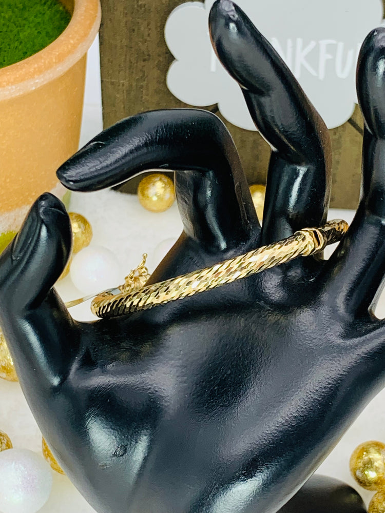 Giani Bernini: Texture Bangle Bracelet In 18k Gold Plated Startling Silver